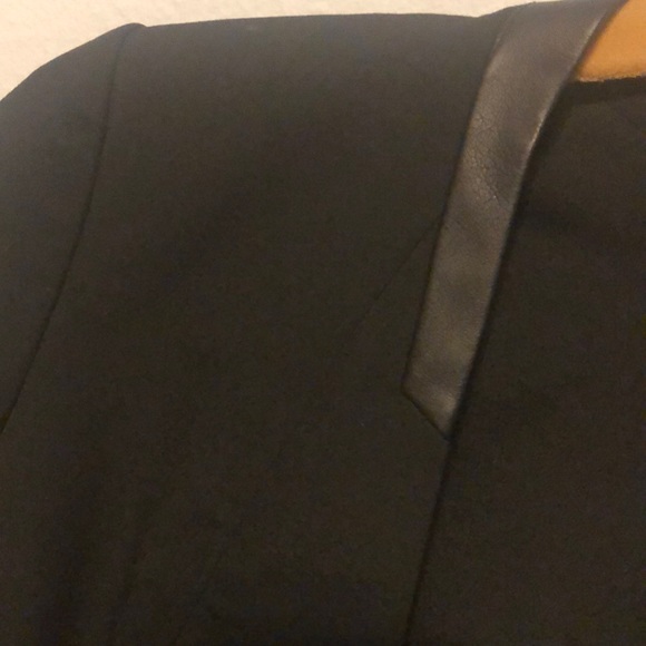 Ann Taylor cropped tuxedo jacket - Picture 2 of 2